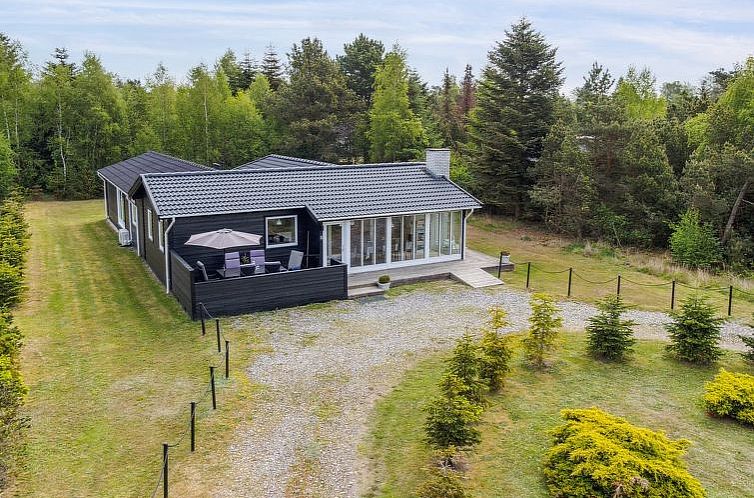 Vakantiehuis "Kalevi" - 900m from the sea