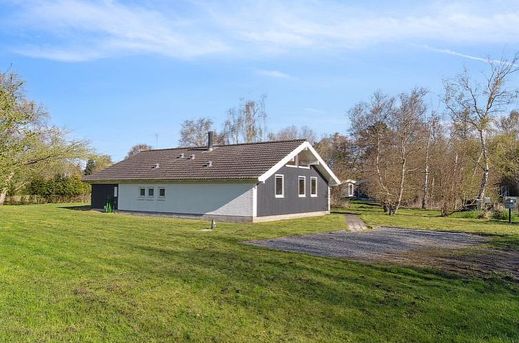 Vakantiehuis "Dagna" - 200m from the sea