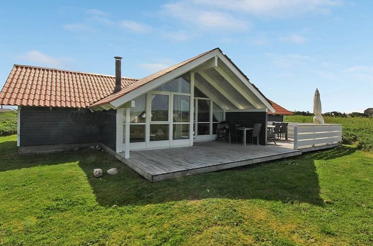 Vakantiehuis "Doris" - 150m from the sea