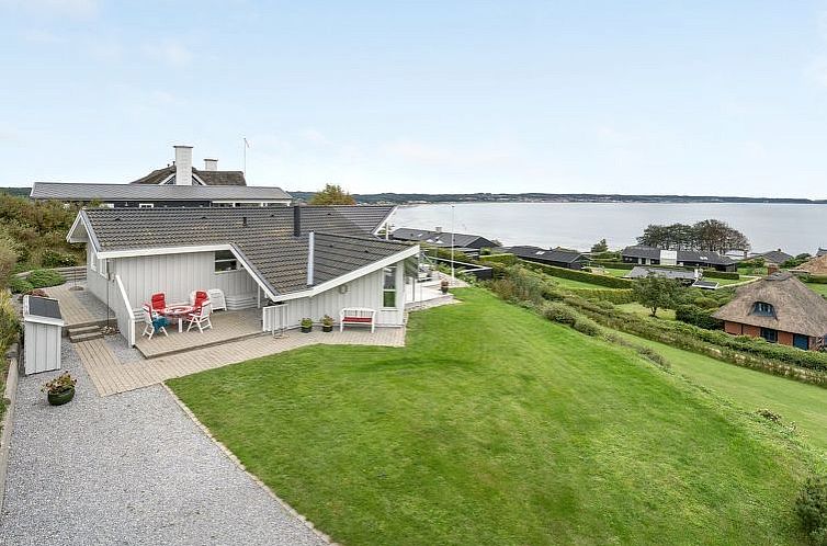 Vakantiehuis "Eilen" - 250m from the sea