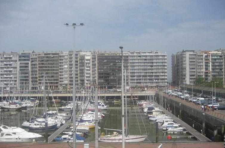 Blankenberge jachthaven: 2 slpk. app. + parking