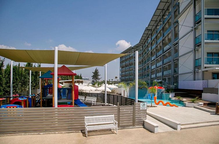 Asterias Beach Hotel