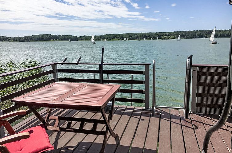 Vakantiehuis Bootshaus auf dem See