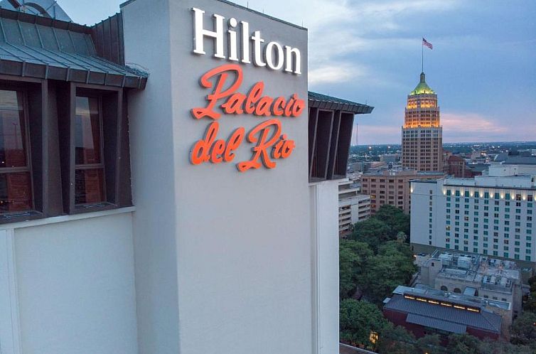 Hilton Palacio del Rio