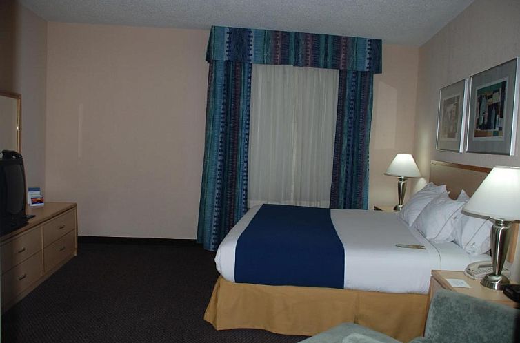 Holiday Inn Express Hotel & Suites San Antonio - Rivercenter