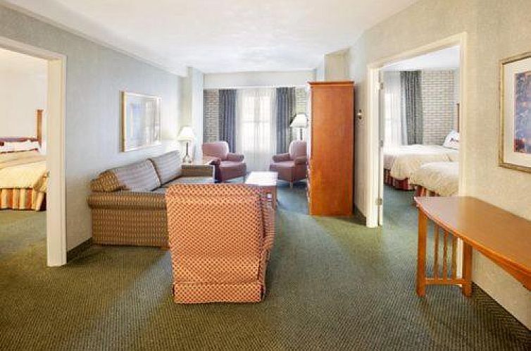 Staybridge Suites San Antonio Airport, an IHG Hotel