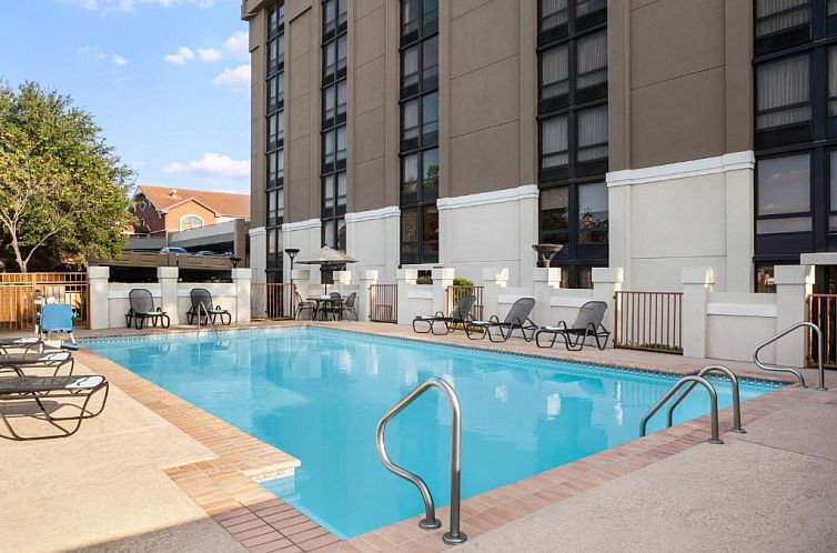 Holiday Inn Express - San Antonio Airport, an IHG Hotel