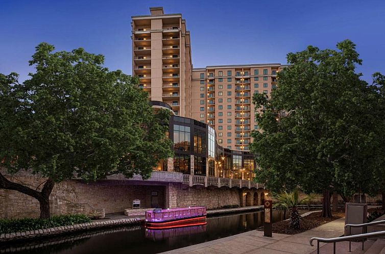 Embassy Suites San Antonio Riverwalk-Downtown