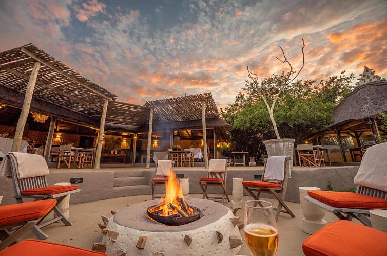 Safari Lodge - Amakhala Game Reserve