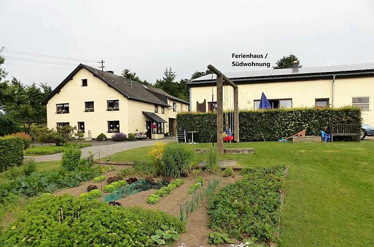 Mooi 12 persoons boerderijappartement nabij Monschau - Eifel