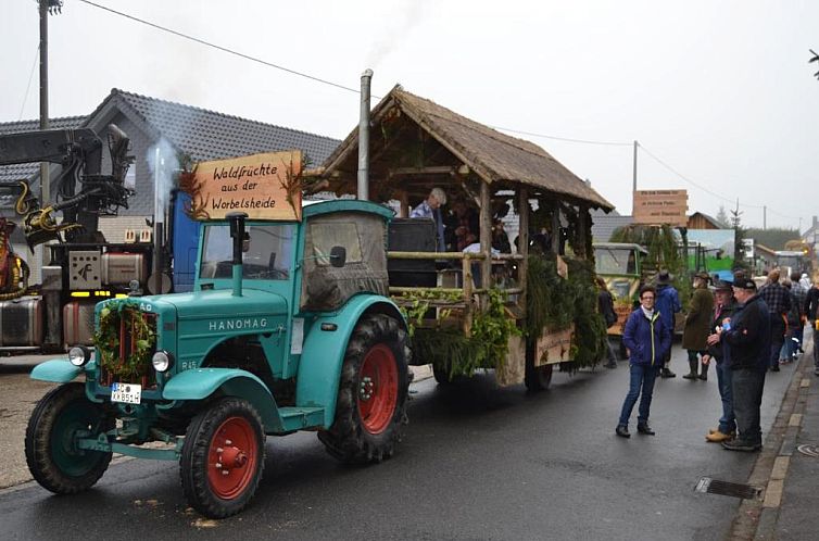 Ferien bei Freunden im Holzhaus