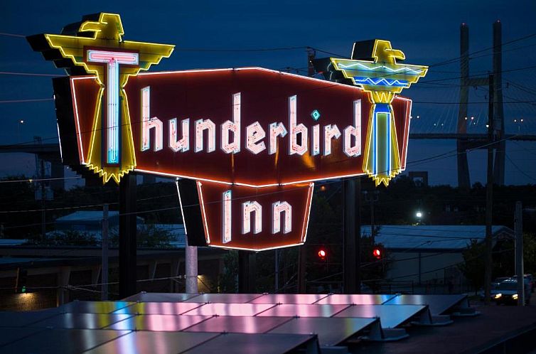 The Thunderbird Inn