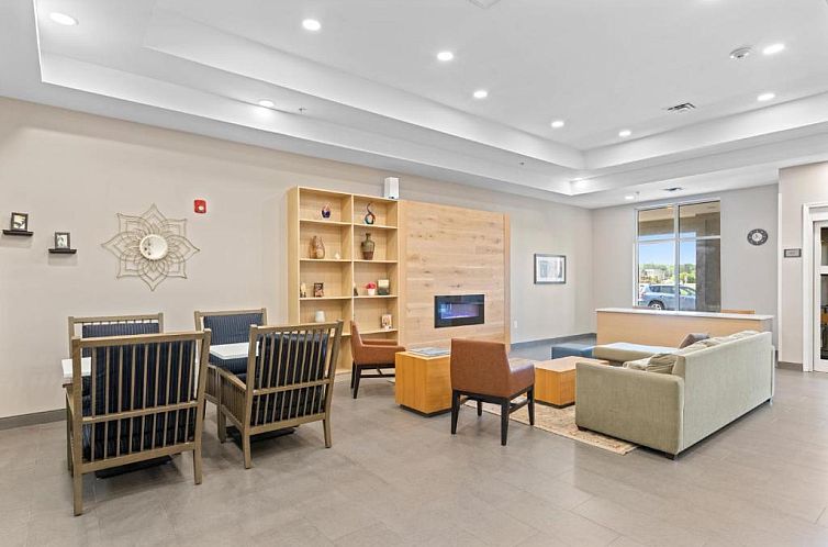 Country Inn & Suites by Radisson, Savannah Airport, GA