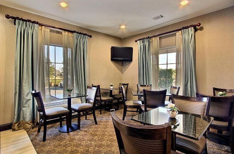 Magnolia Inn and Suites Pooler