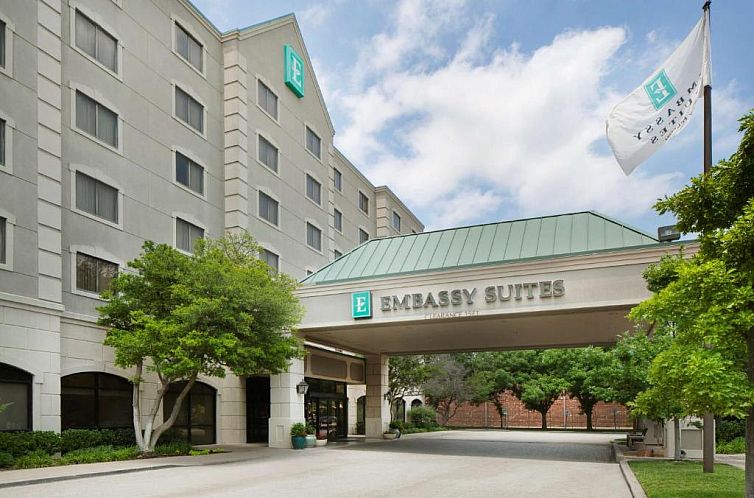 Embassy Suites by Hilton Dallas Near the Galleria