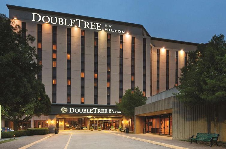 DoubleTree by Hilton Dallas Near the Galleria