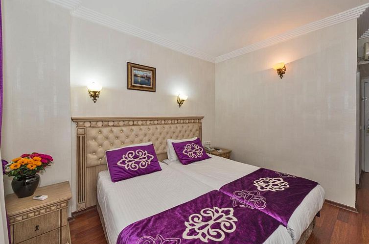 Istanbul Holiday Hotel