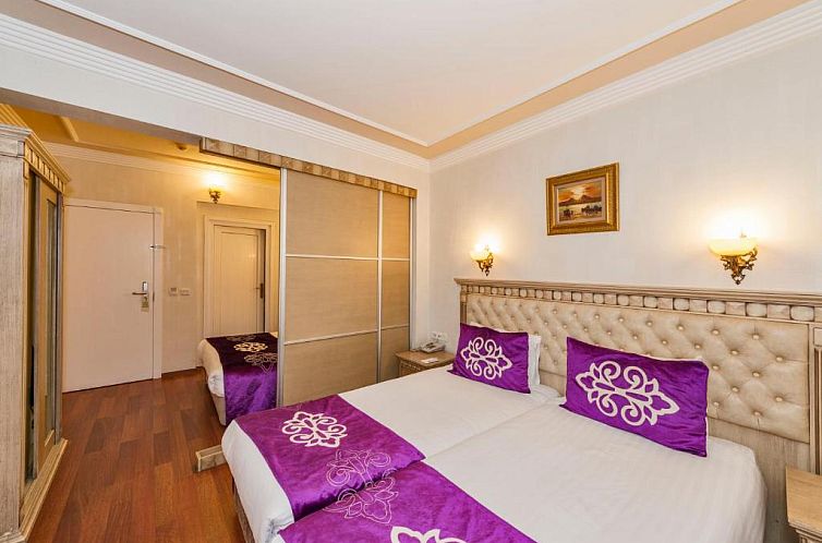 Istanbul Holiday Hotel