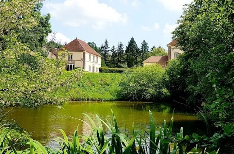 Vakantiehuisje in Villeneuve sur Yonne