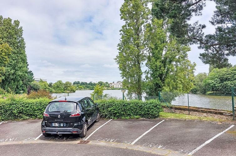 Appartement Calme et Vue sur l'Etang au Duc