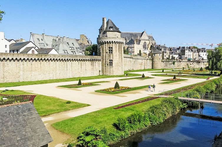 Appartement Calme et Vue sur l'Etang au Duc