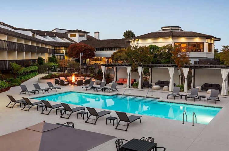 Hilton Garden Inn Monterey