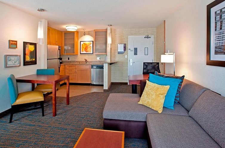 Residence Inn by Marriott Portland Airport at Cascade Statio