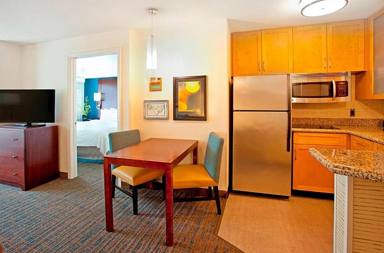 Residence Inn by Marriott Portland Airport at Cascade Statio