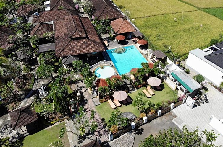 Bali Taman Beach Resort & Spa Lovina