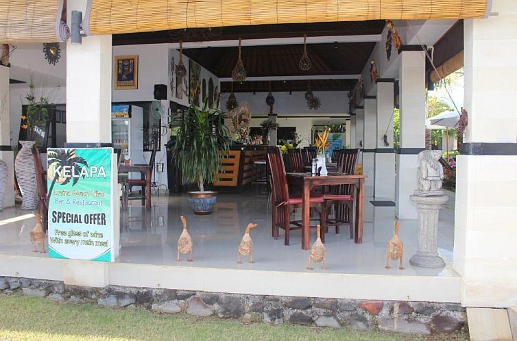 Kelapa Lovina Beach Villa