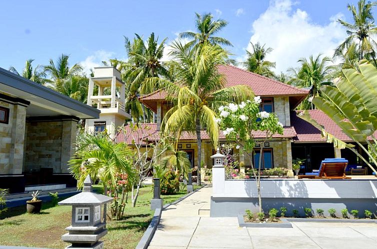 Villa Romy and Bungalows