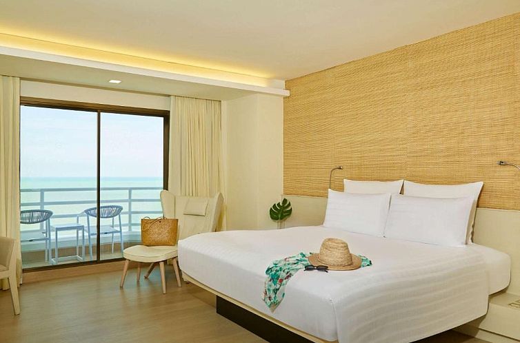 Pullman Pattaya Hotel G - SHA Extra Plus