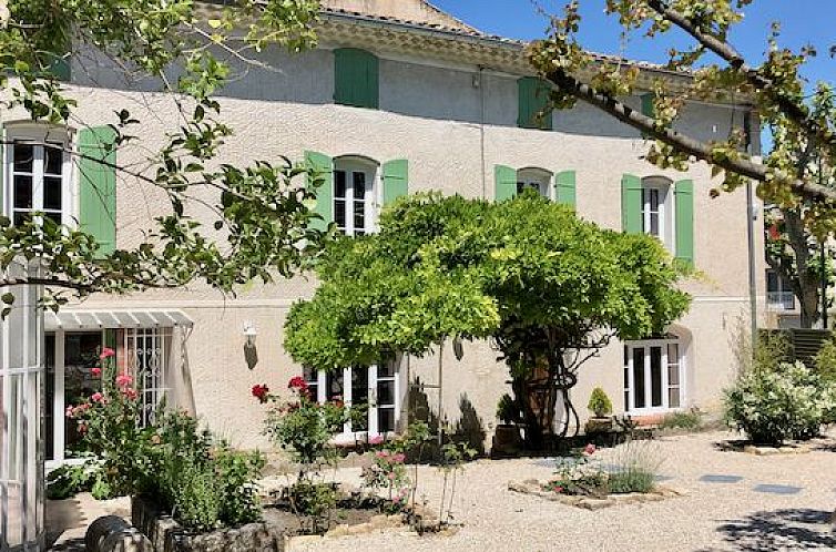 Geschakelde woning in Provence, Frankrijk