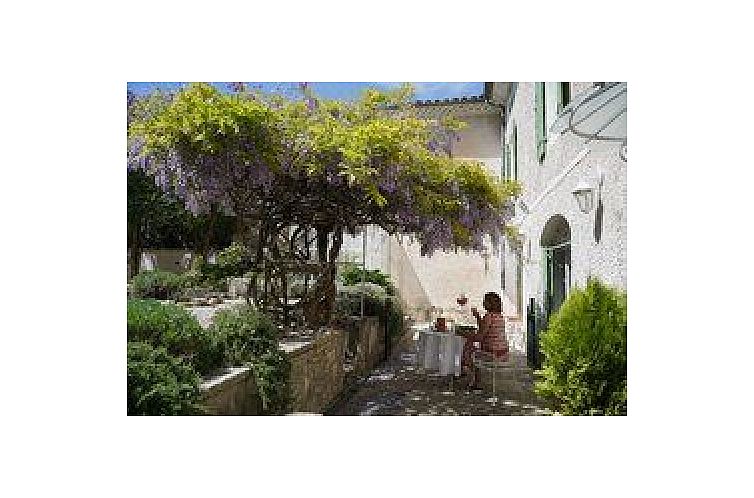 Geschakelde woning in Provence, Frankrijk