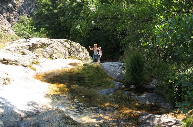 Vakantiehuisje in St-Mélany