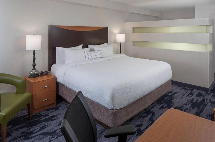 Fairfield Inn & Suites by Marriott Orlando Lake Buena Vista