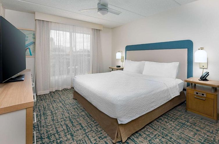 Homewood Suites by Hilton Orlando-Nearest to Universal Studi