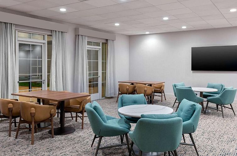 Homewood Suites by Hilton Orlando-Nearest to Universal Studi