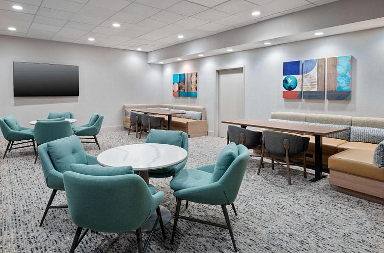 Homewood Suites by Hilton Orlando-Nearest to Universal Studi