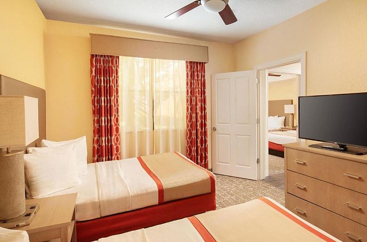 Floridays Orlando Two & Three Bed Rooms Condo Resort