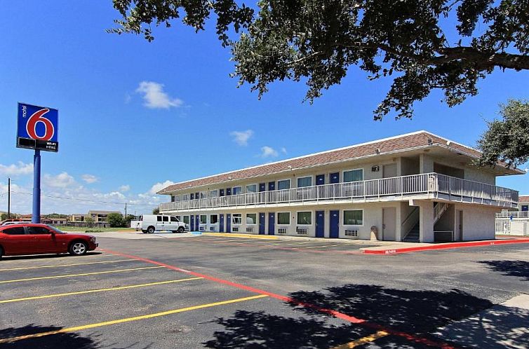 Motel 6-Corpus Christi, TX - East - North Padre Island