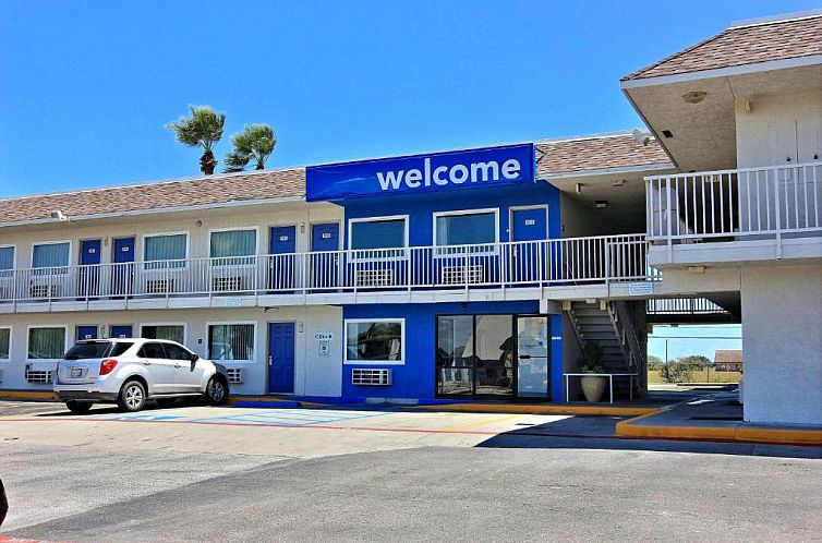 Motel 6-Corpus Christi, TX - East - North Padre Island