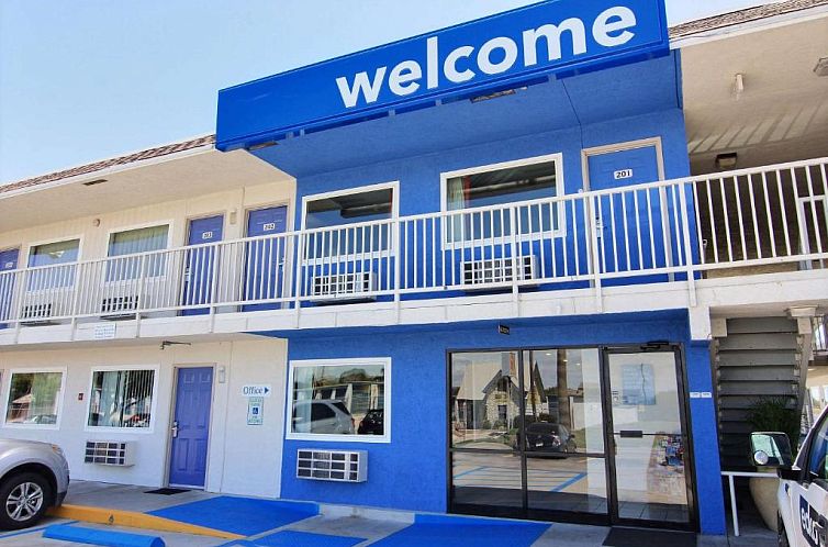 Motel 6-Corpus Christi, TX - East - North Padre Island