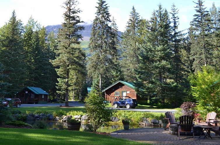 Box Canyon Cabins