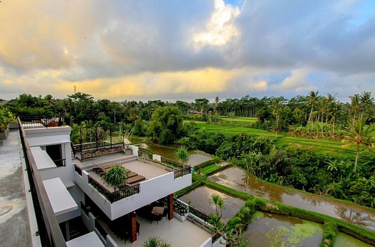 Puri Padma Hotel