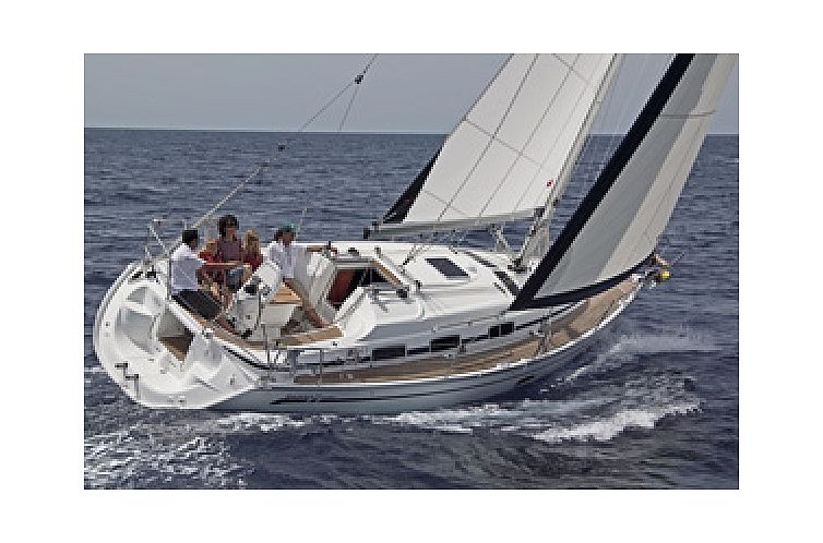 Bavaria 33