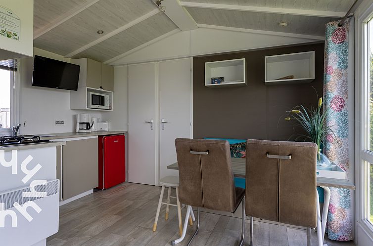 Comfortabel 4-persoons chalet in Lemmer met uitzicht over