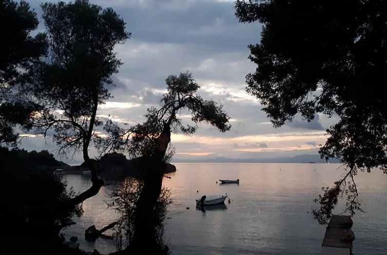 Vakantiehuisje in Paleo Trikeri EIland