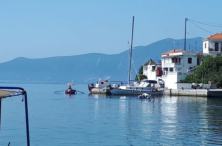 Vakantiehuisje in Paleo Trikeri EIland