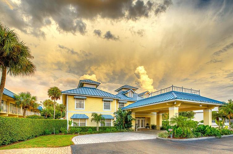 Naples Garden Inn